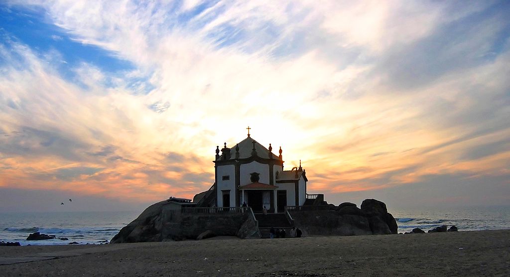 Capela do Senhor da Pedra, Vila Nova de Gaia, Portugal Capela do Senhor da Pedra, Vila Nova de Gaia, Portugal