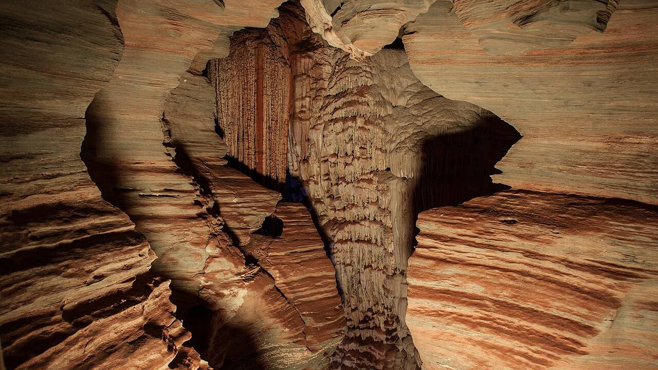gruta-da-lapinha-interior