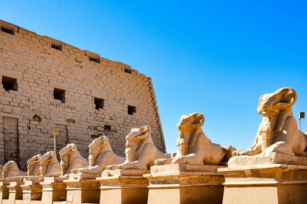 esfinges-luxor esfinges-luxor