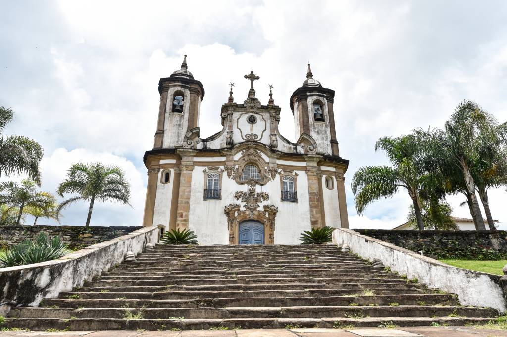 igreja-nossa-senhora-do-carmo-ouro-preto igreja-nossa-senhora-do-carmo-ouro-preto