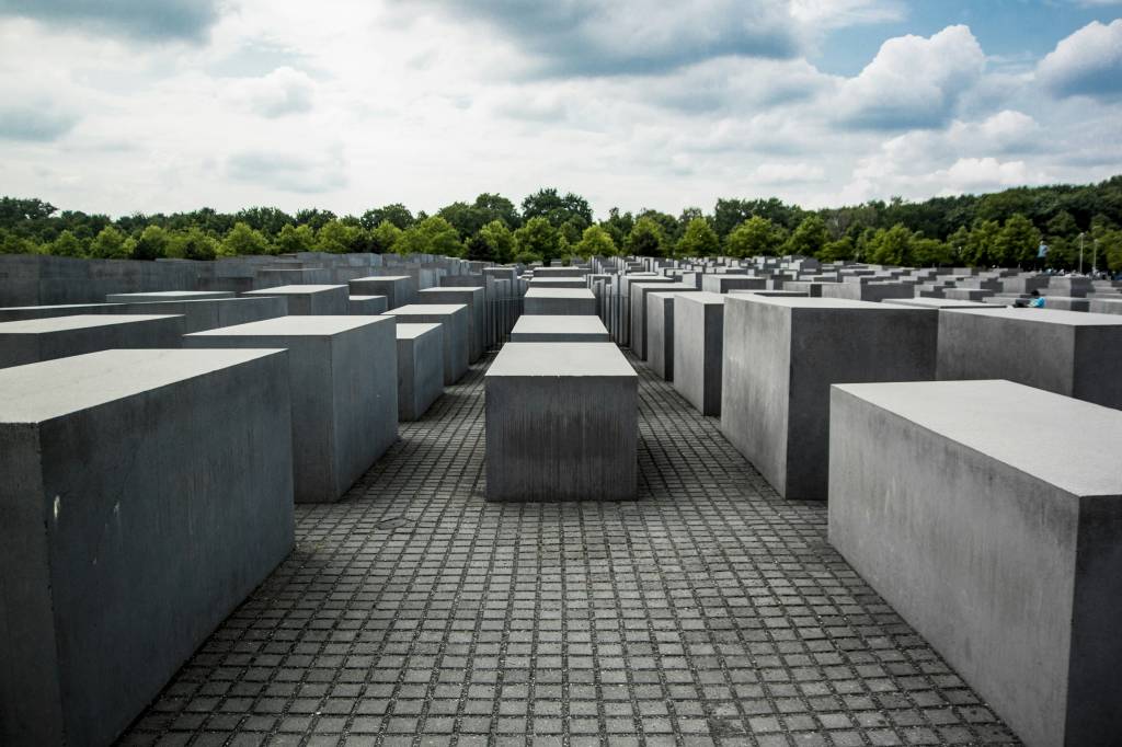memorial-do-holocausto-berlim memorial-do-holocausto-berlim