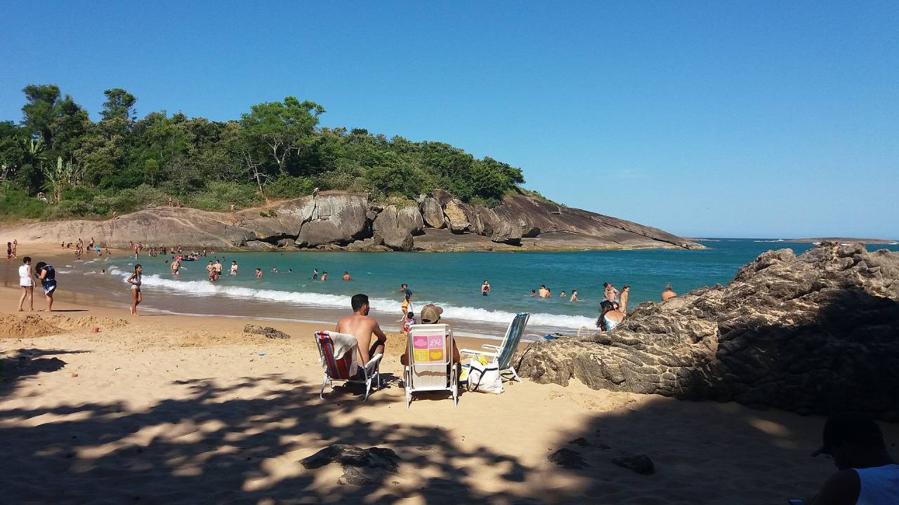 praia-dos-padres-guarapari-2