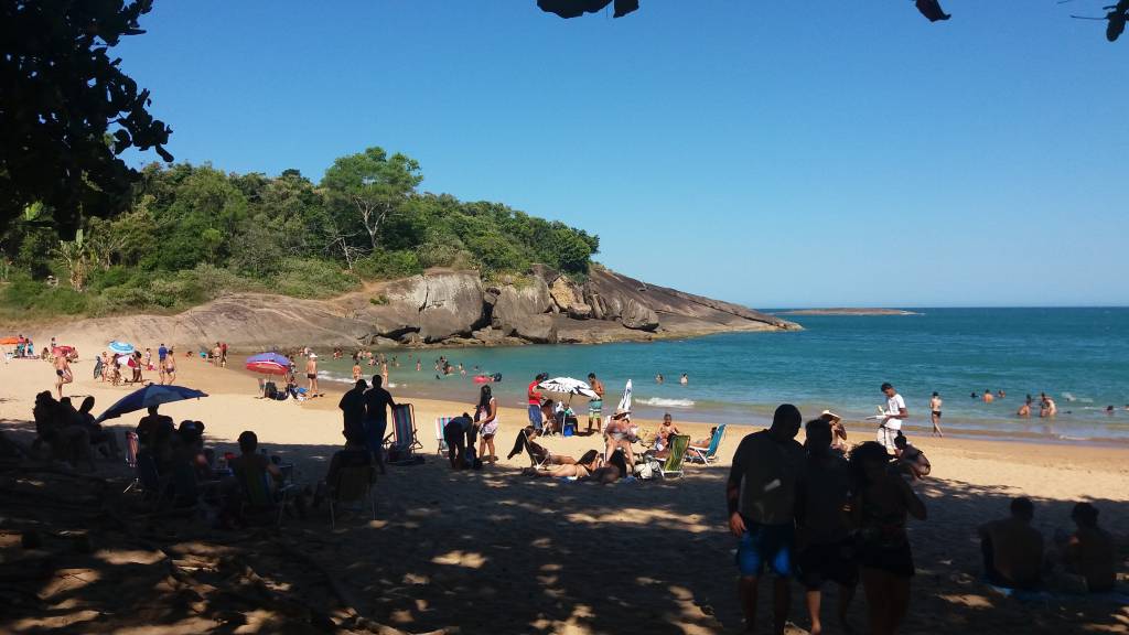 praia-dos-padres-guarapari praia-dos-padres-guarapari