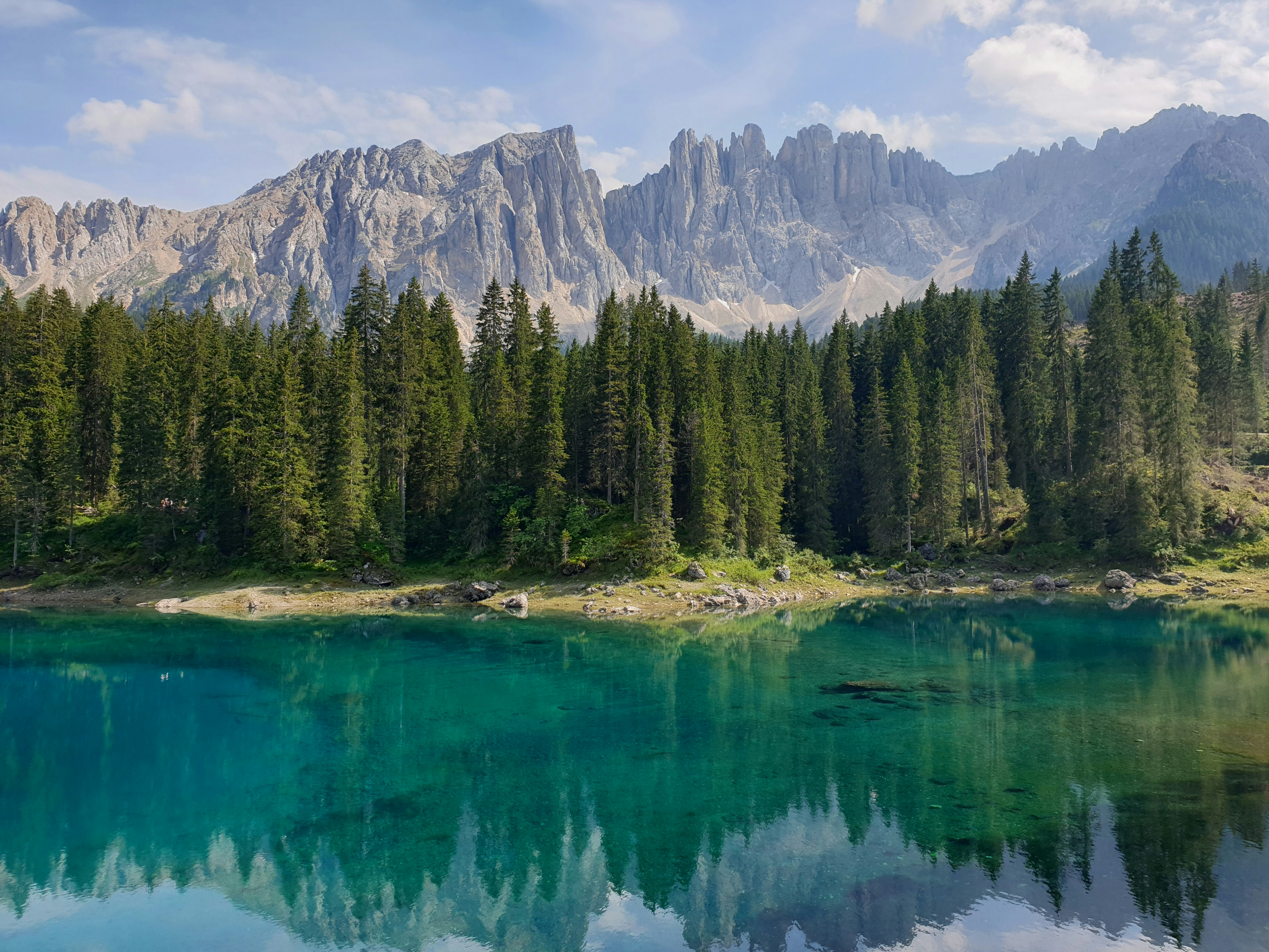 lago-di-carezza-dolomitas
